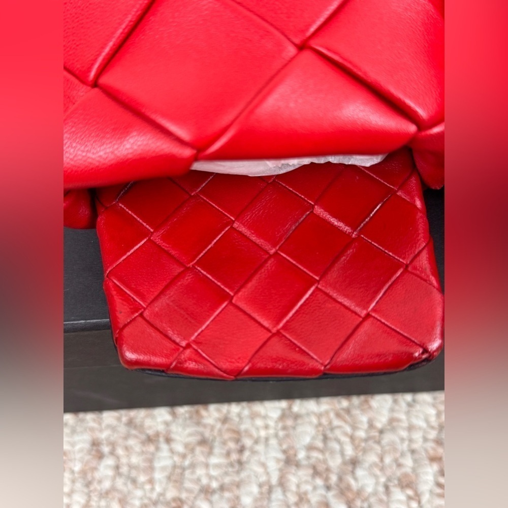 Bottega Veneta Red Quilted Sandals Size 37 - Picture 7 of 14